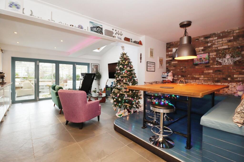 Additional image 18 of New Cheltenham Road, BRISTOL, Avon, BS15