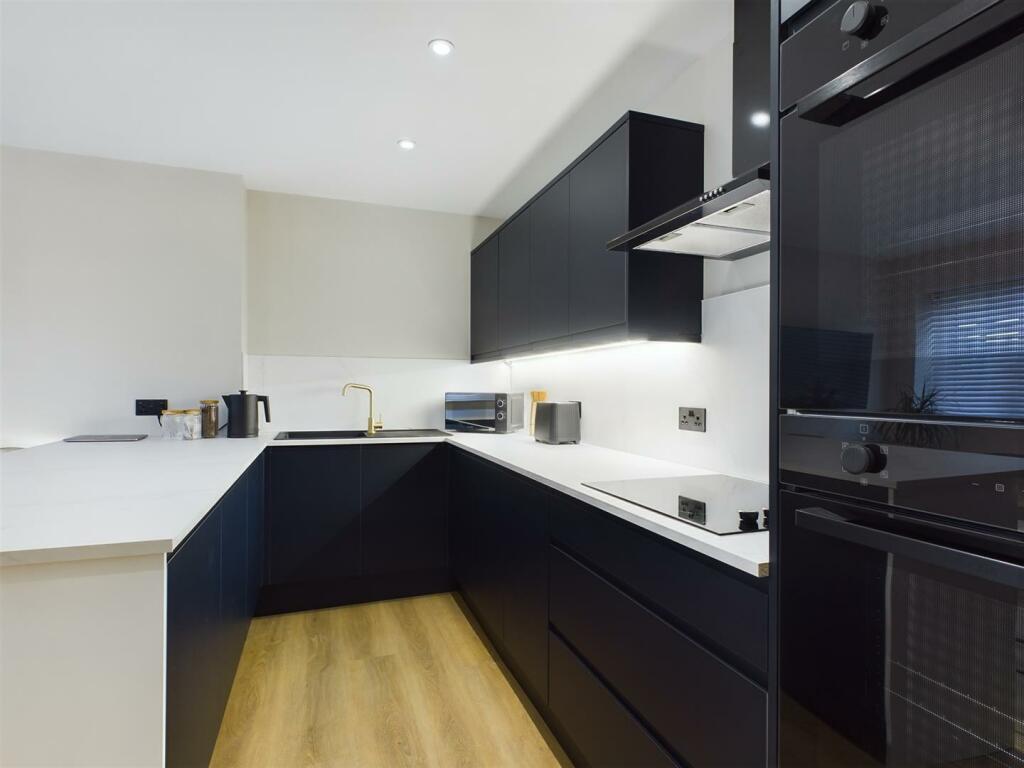 Additional image 5 of Gloucester Road, Bristol