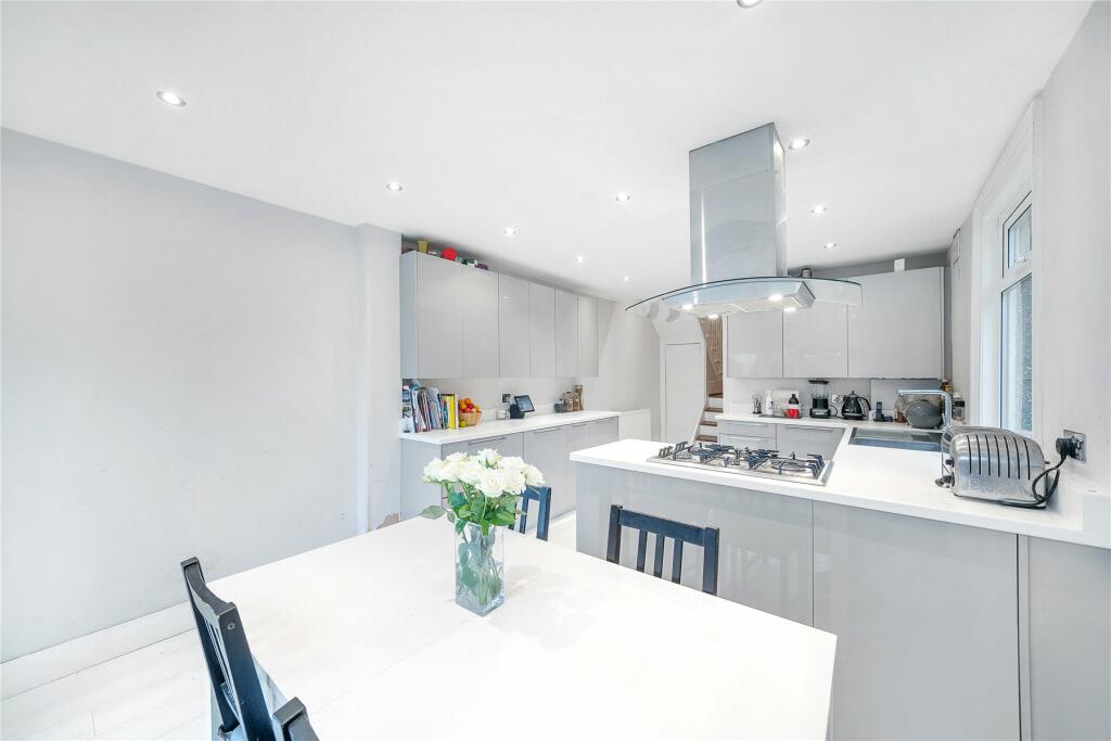 Additional image 12 of Birkbeck Road, Beckenham, BR3