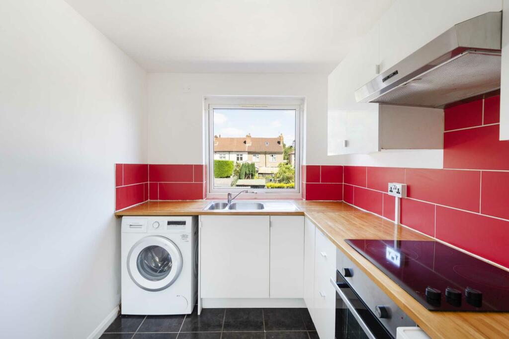 Additional image 8 of Cairns Road, Westbury Park