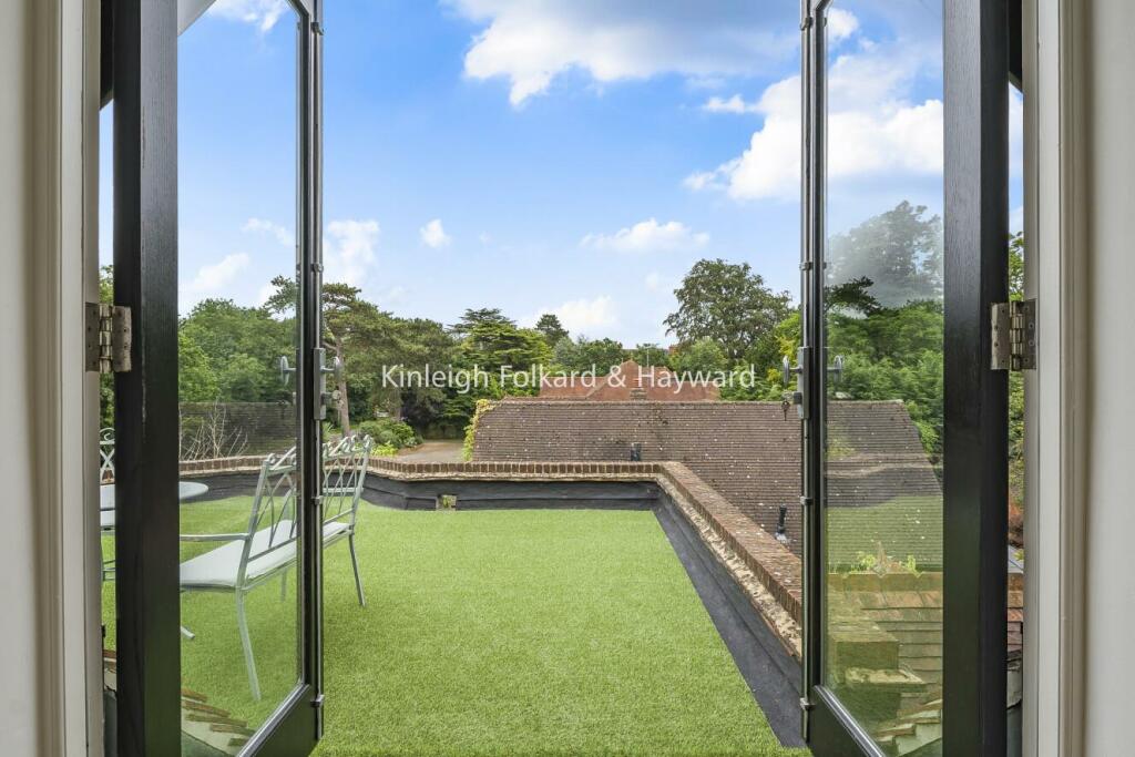 Additional image 5 of Camden Park Road, Chislehurst