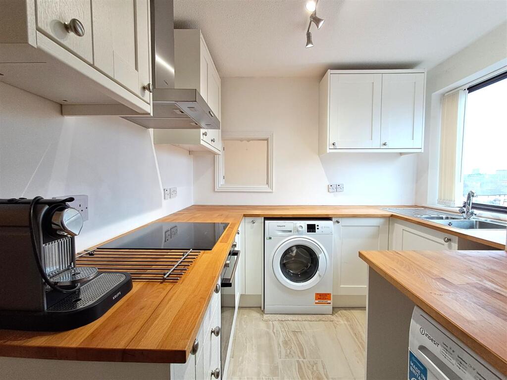 Additional image 4 of Barrington Court, Bristol