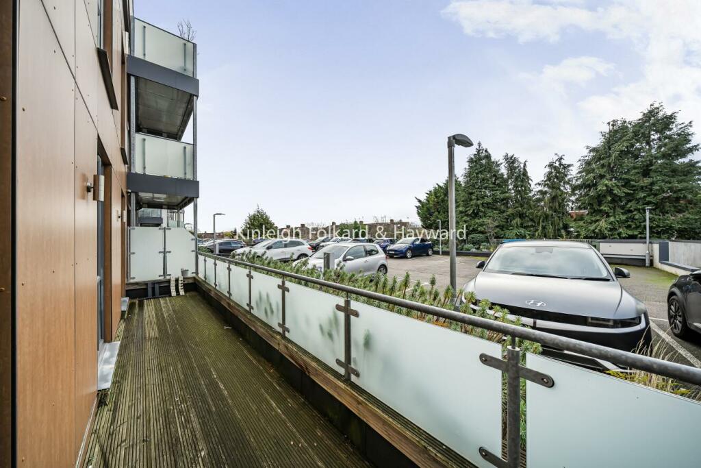 Additional image 8 of Glebe Way, West Wickham
