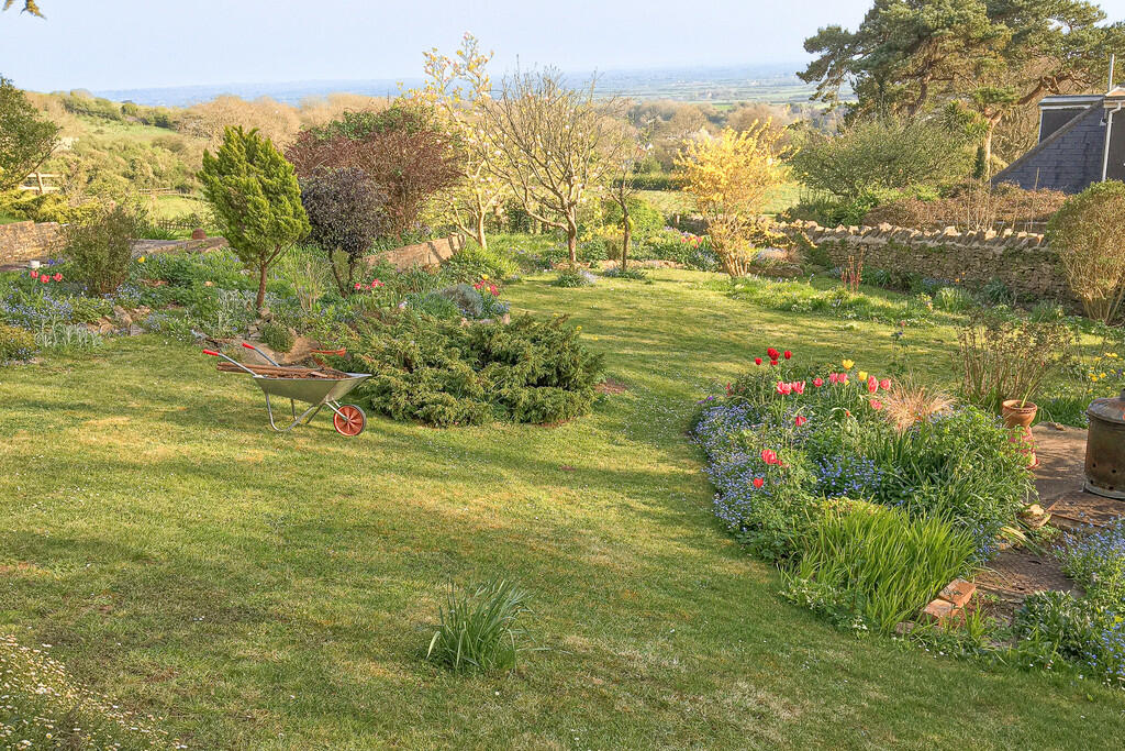 Additional image 24 of Hillside Road, Bleadon