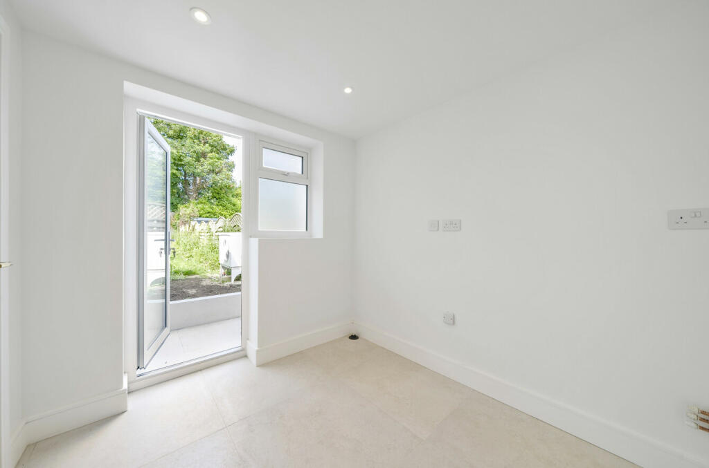 Additional image 13 of Goddington Lane, Orpington, Kent, BR6