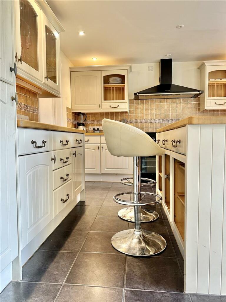 Additional image 14 of Twitchens Lane, Draycott