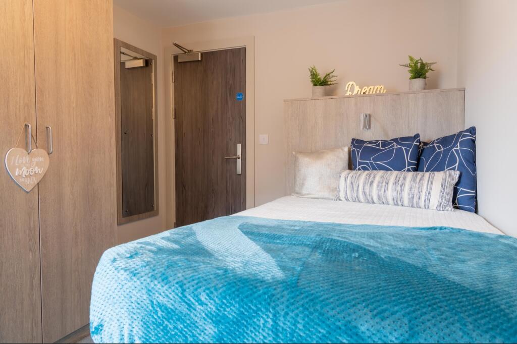 Additional image 5 of - Gloucester Road, Bristol