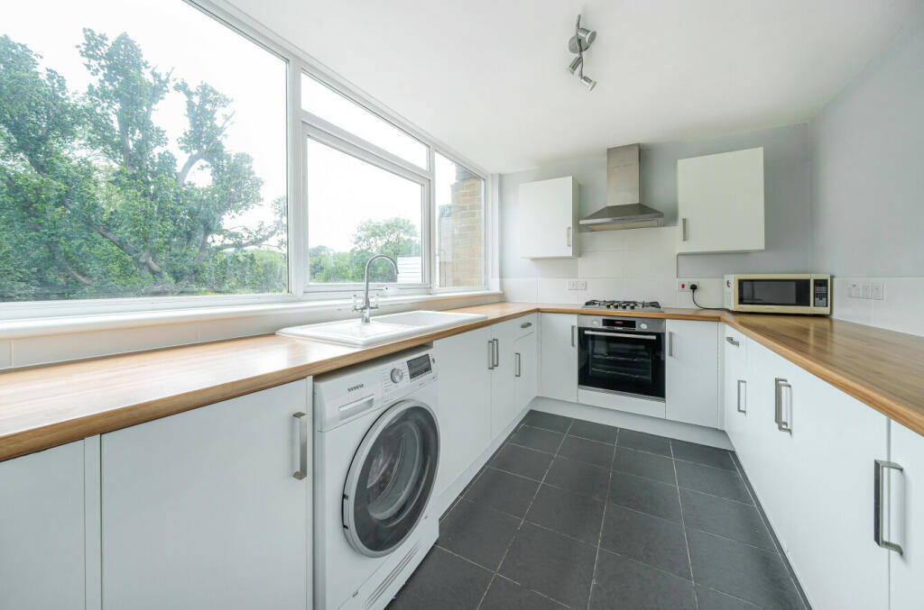 Additional image 4 of Willow Grove, Chislehurst, Kent, BR7