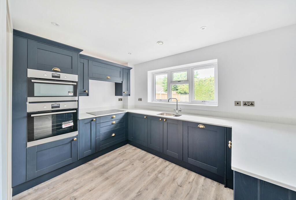 Additional image 25 of The British, Yate, BS37