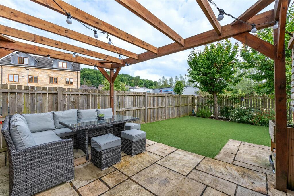 Additional image 12 of Berry Close, Baildon, Shipley, West Yorkshire