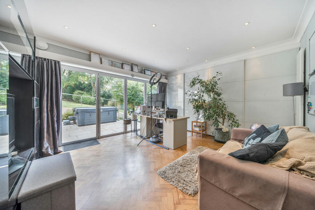 Additional image 6 of Old Hill, Chislehurst, Kent