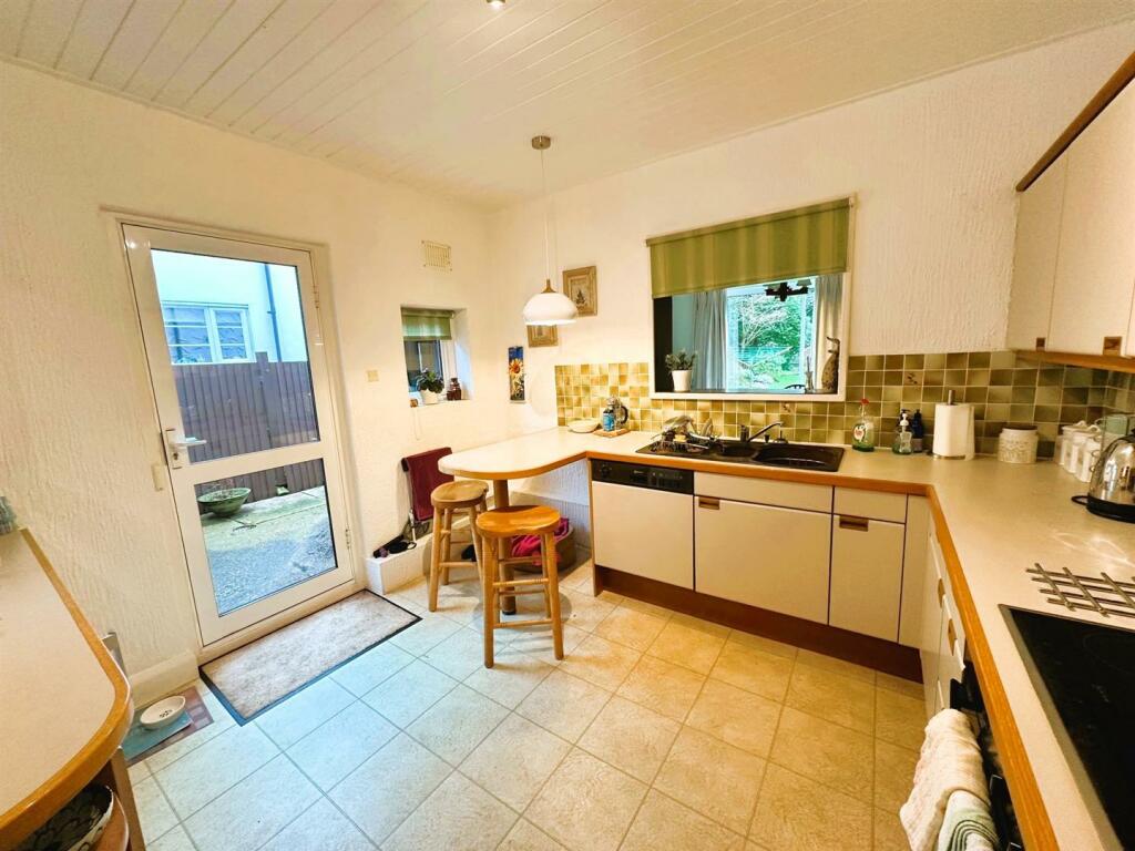 Additional image 8 of Woodland Way, Petts Wood East, Kent