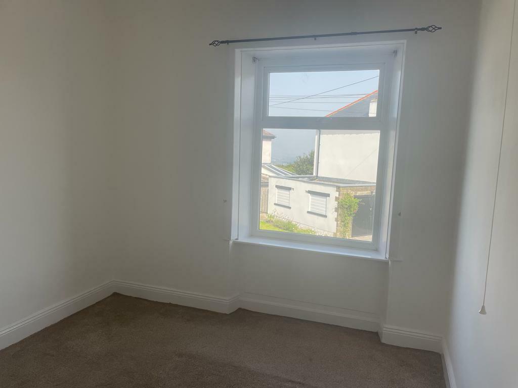 Additional image 4 of Campbell Street, Queensbury, Bradford