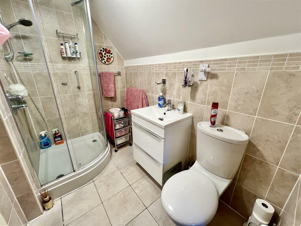 Additional image 11 of Stones Throw From Hill Road