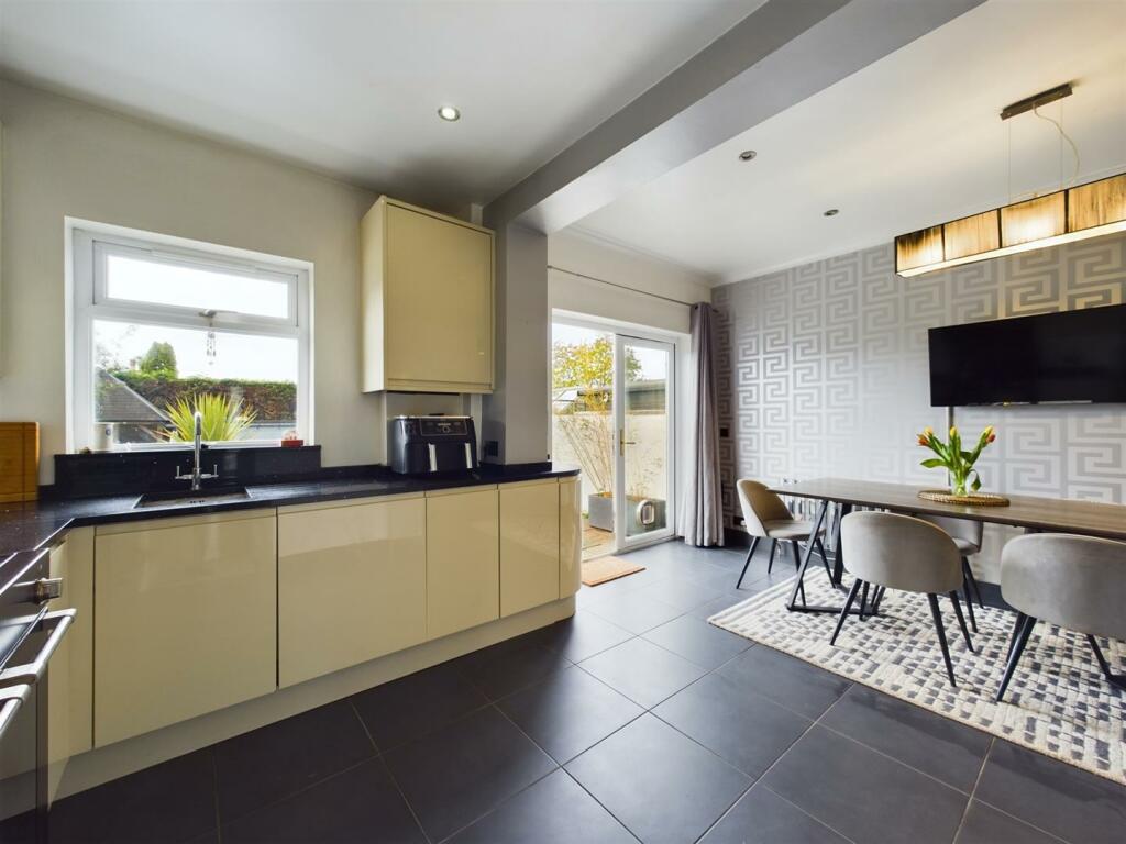 Additional image 7 of Central Avenue, Hanham, Bristol, BS15 3PQ