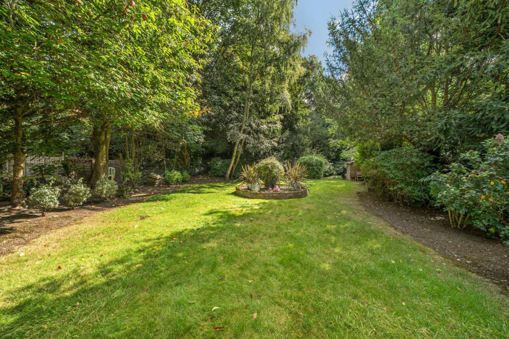 Additional image 3 of Old Hill, Chislehurst