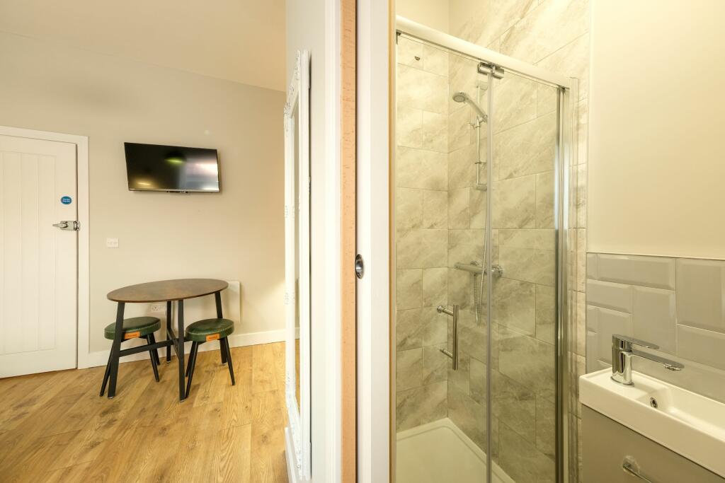 Additional image 9 of Willow Court Lodge, - Gloucester Road, Patchway, Bristol