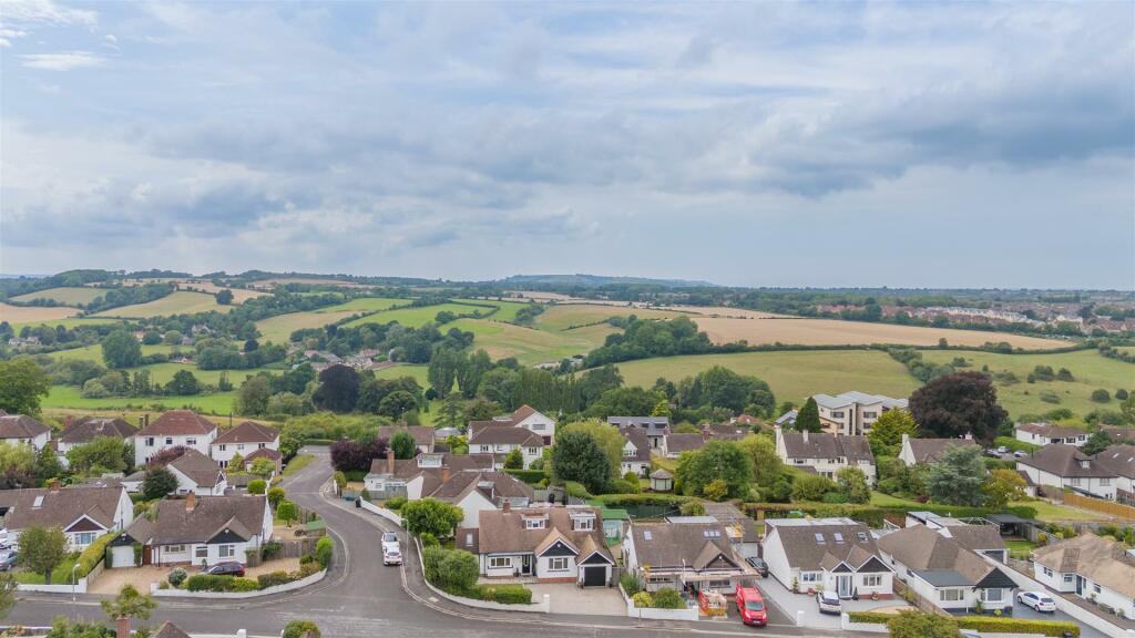 Additional image 2 of Oakfield Road, Keynsham, Bristol