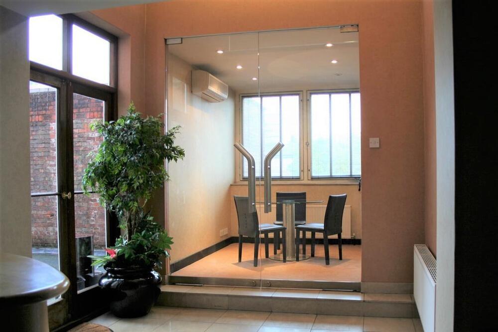 Additional image 4 of Park House 10 Park Street, Bristol