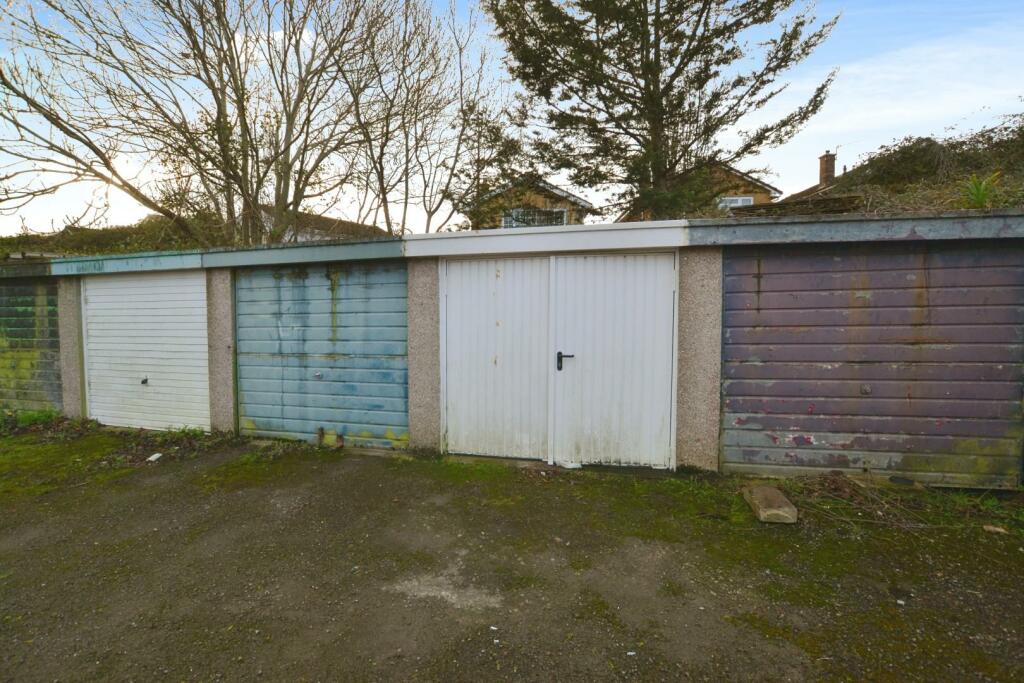 Additional image 14 of Leaholme Gardens, Whitchurch, Bristol