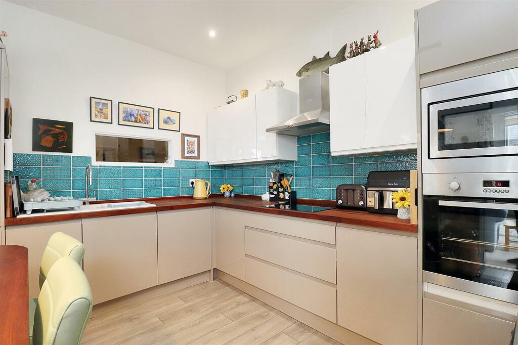 Additional image 9 of Victorian apartment located along Marine Parade