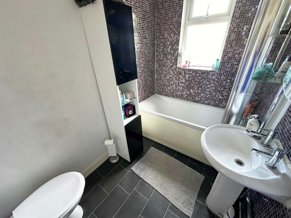 Additional image 27 of Fernbank House and Cottage, Moor Lane, Eastburn