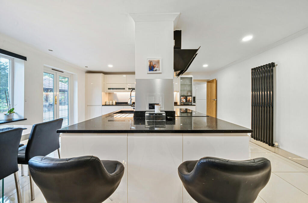 Additional image 11 of Marlings Park Avenue, Chislehurst, BR7