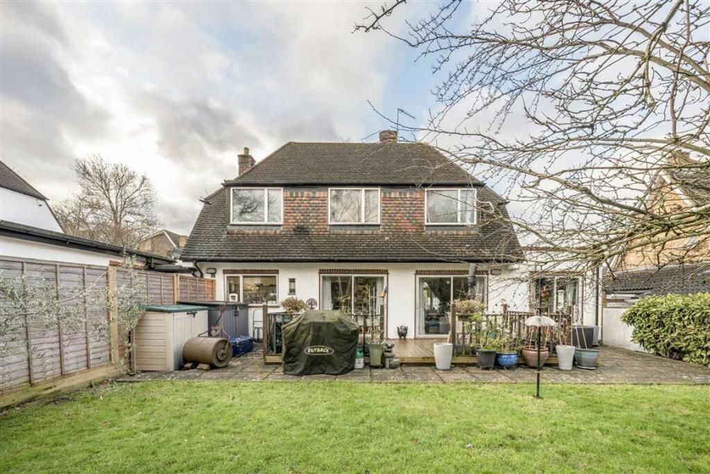 Additional image 12 of Clifford Avenue, Chislehurst