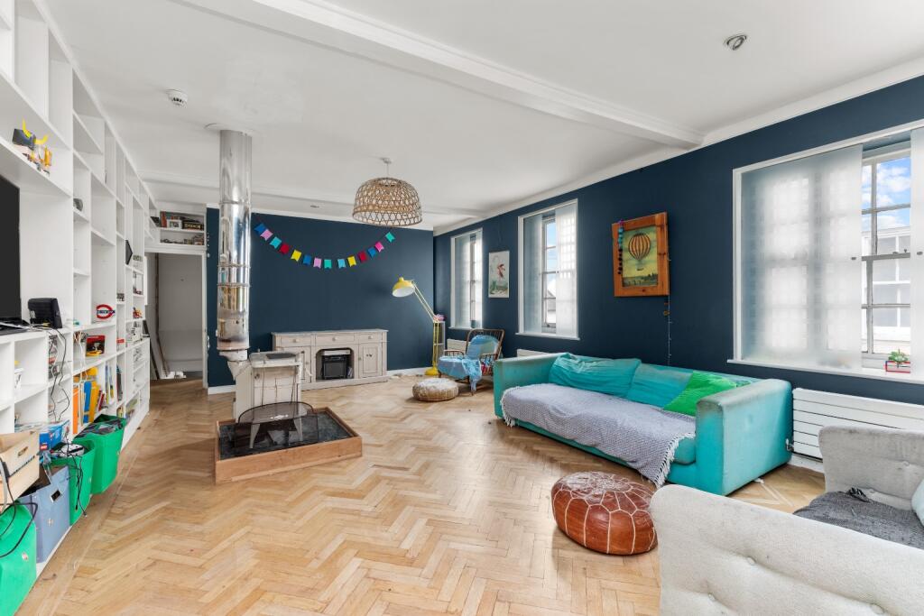 Additional image 23 of Flint House, High Street, Lewes