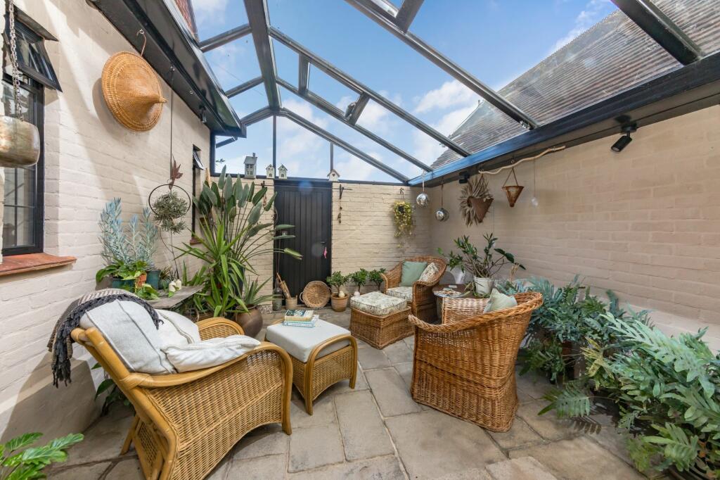 Additional image 10 of King Henrys Road, Lewes, BN7