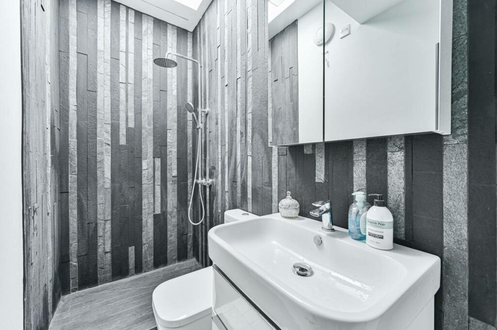 Additional image 11 of Grangewood Lane, Beckenham, BR3