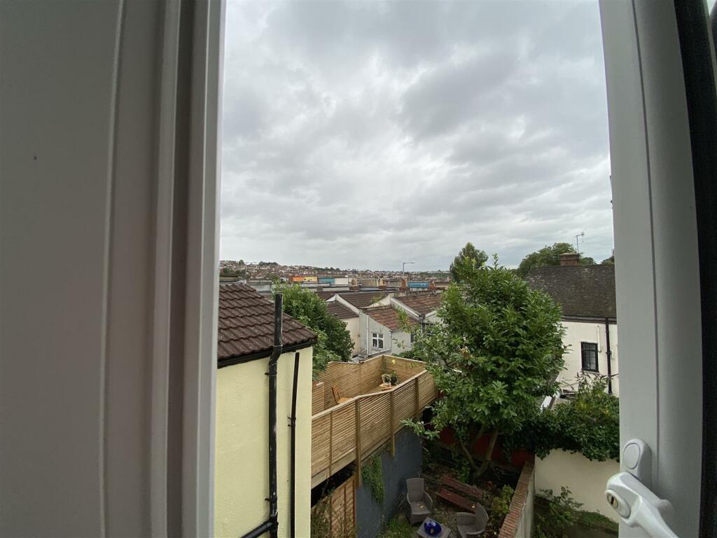 Additional image 13 of Stevens Crescent, Bristol