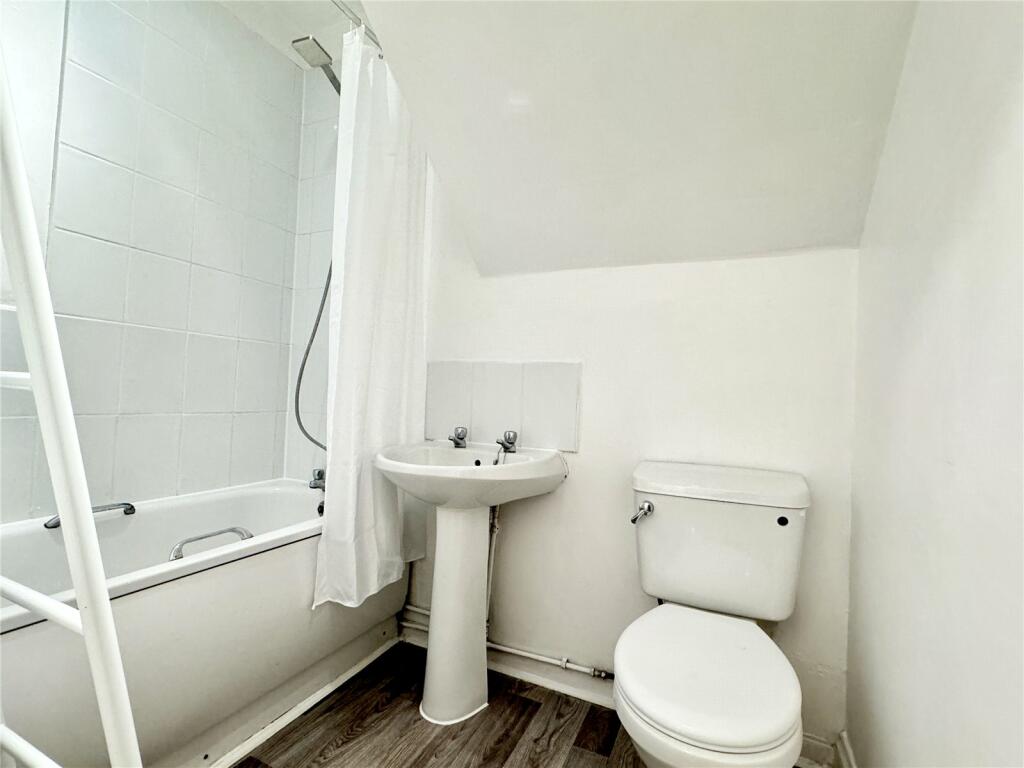 Additional image 10 of Green Court Road, Crockenhill, Kent, BR8