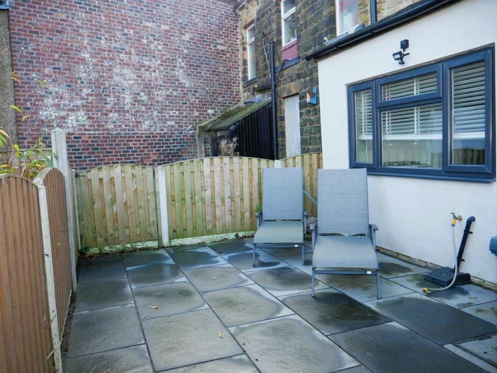 Additional image 13 of Oxford Road, Gomersal, Cleckheaton, West Yorkshire, BD19