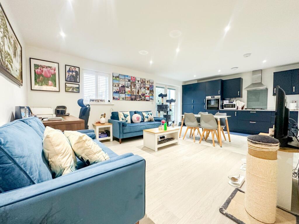 Aspen Drive, Bristol, Gloucestershire, BS10