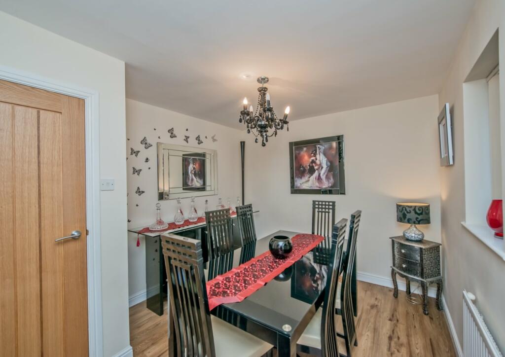 Additional image 4 of Windmill Grove, Gomersal, BD19