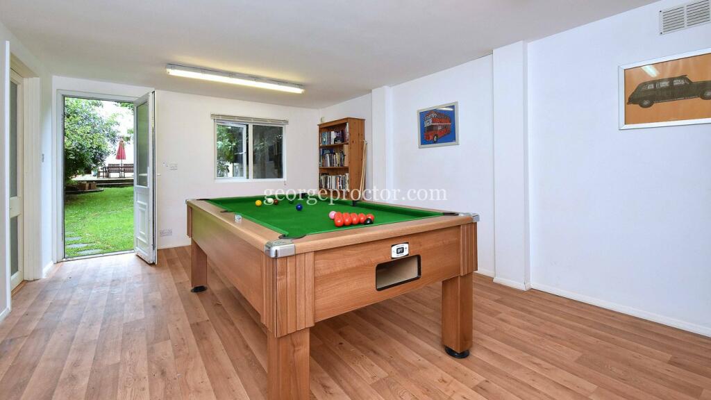 Additional image 25 of Blenheim Road, Bickley, BR1