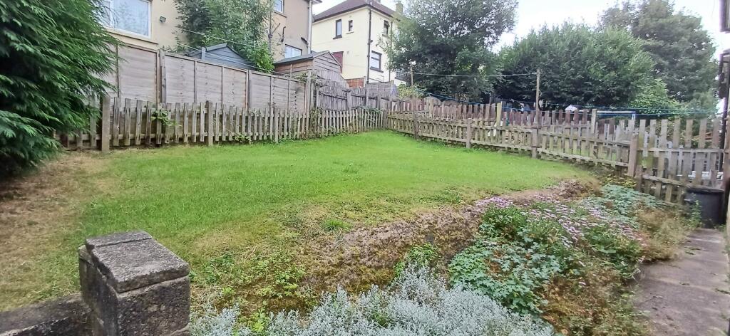 Additional image 20 of Rosebery Mount, Shipley, BD18