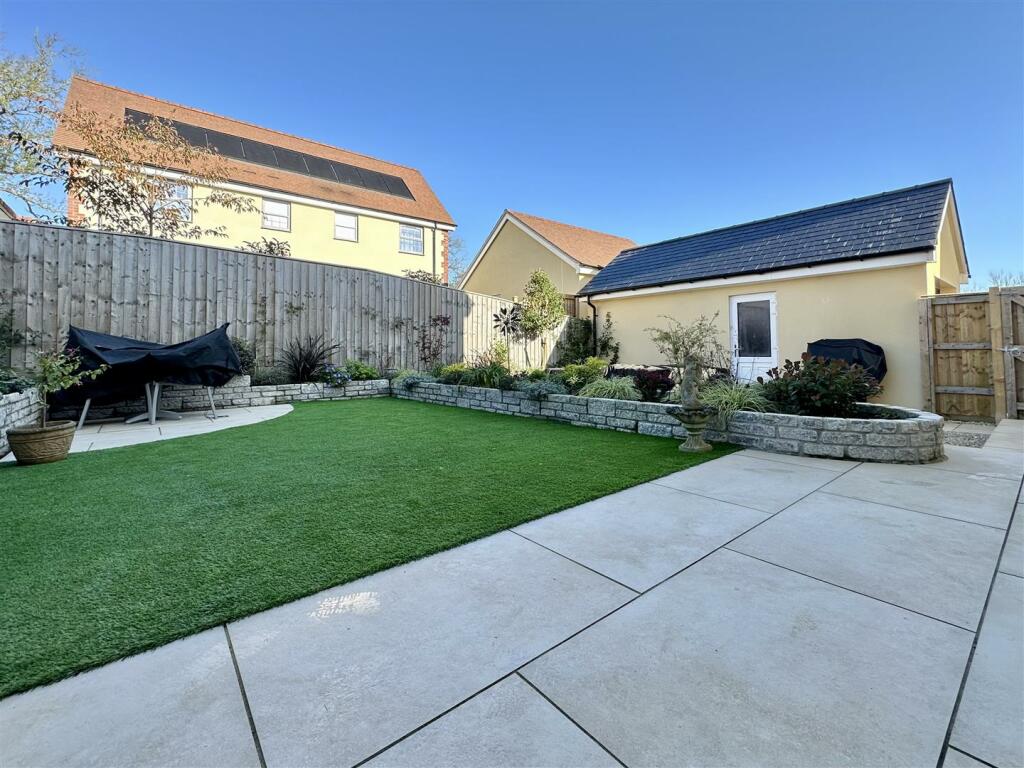 Additional image 39 of Longfield Drive, Wedmore