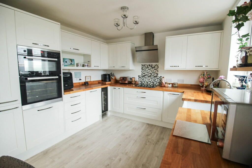 Additional image 11 of Sally Hill, Portishead, Portishead, BS20 7BH