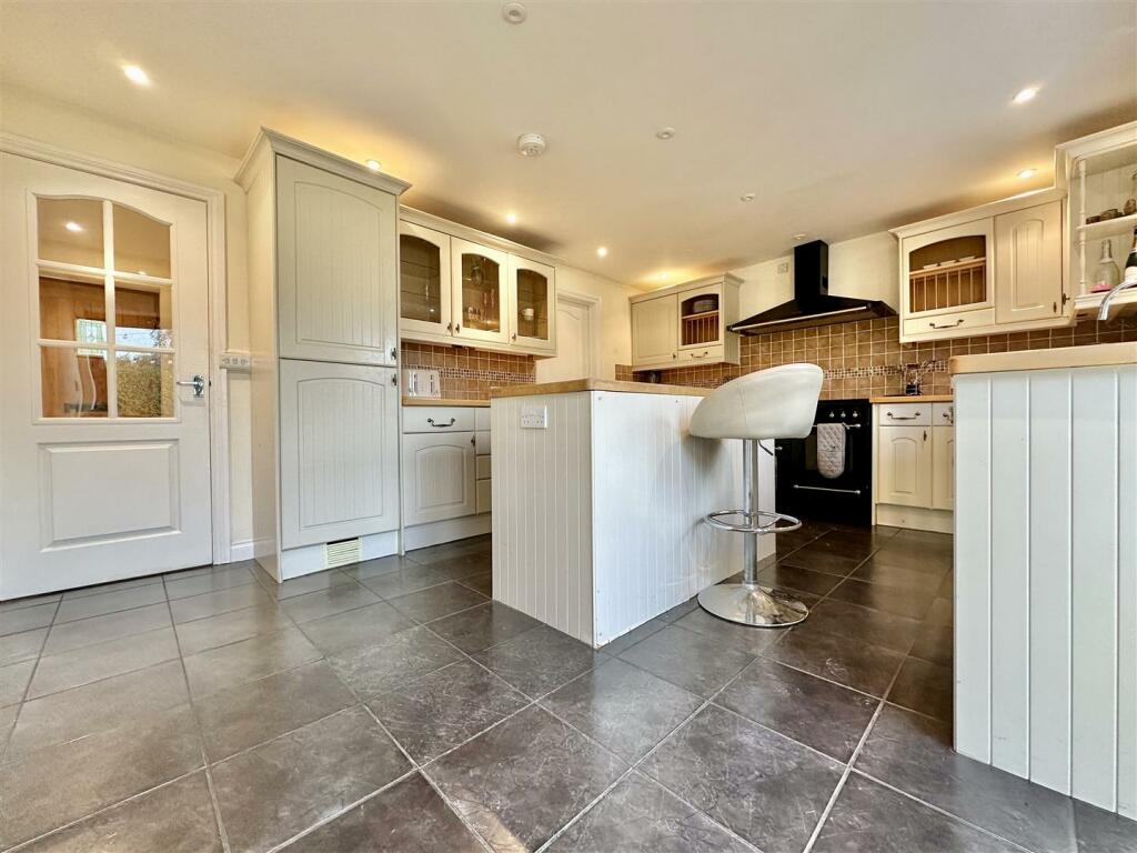 Additional image 11 of Twitchens Lane, Draycott