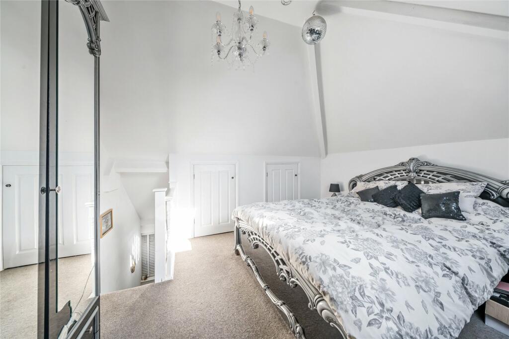 Additional image 8 of Kydbrook Close, Petts Wood, Orpington