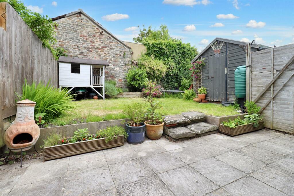 Additional image 12 of Short walk to Clevedon Town Centre