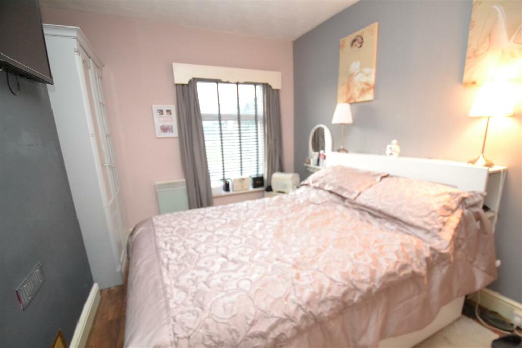 Additional image 11 of Park Road, Low Moor, Bradford