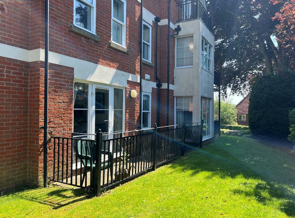 Additional image 3 of Carisbrooke Lodge, Goring Road, Steyning, West Sussex, BN44 3HB