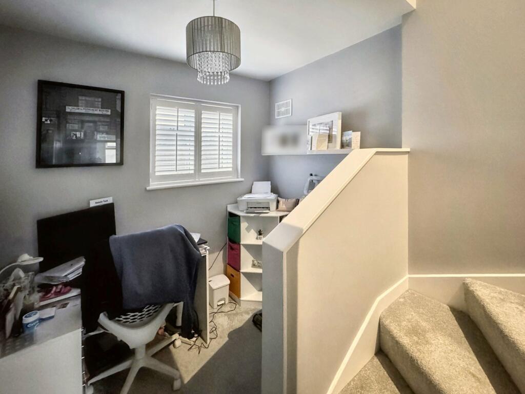 Additional image 21 of Amherst Drive, Orpington, BR5