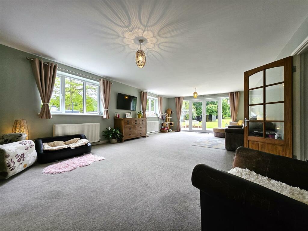 Additional image 33 of Eastbourne Road, Halland, BN8 6PS