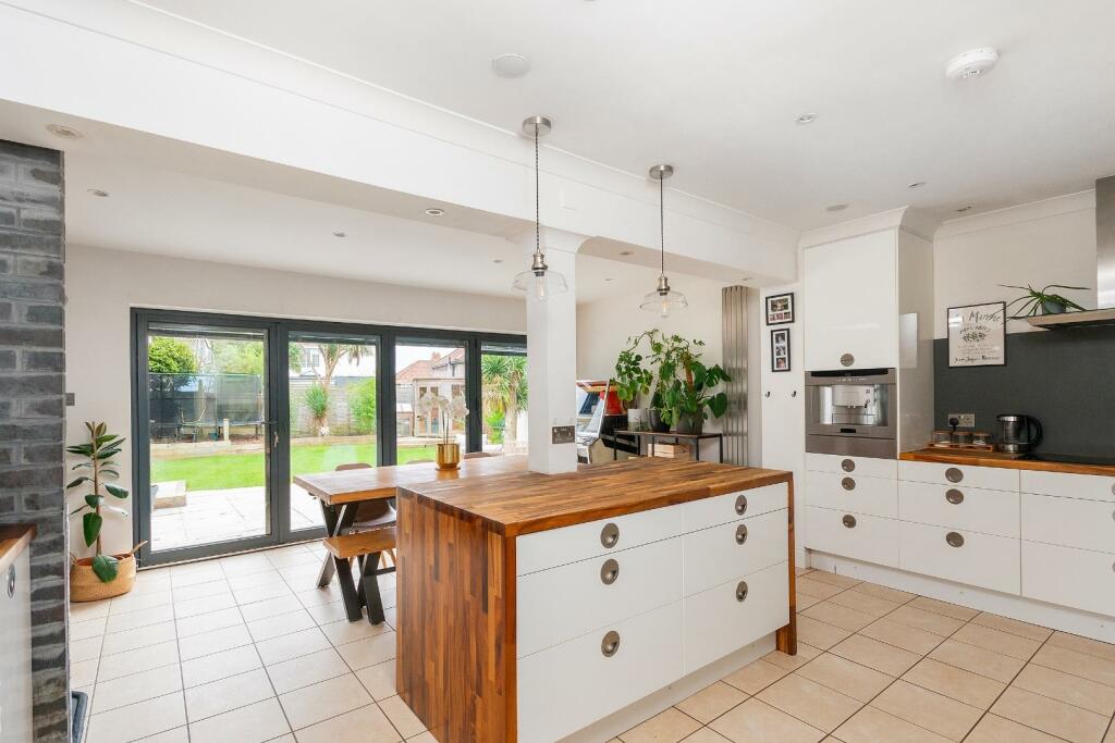 Additional image 10 of Durleigh Close, Headley Park