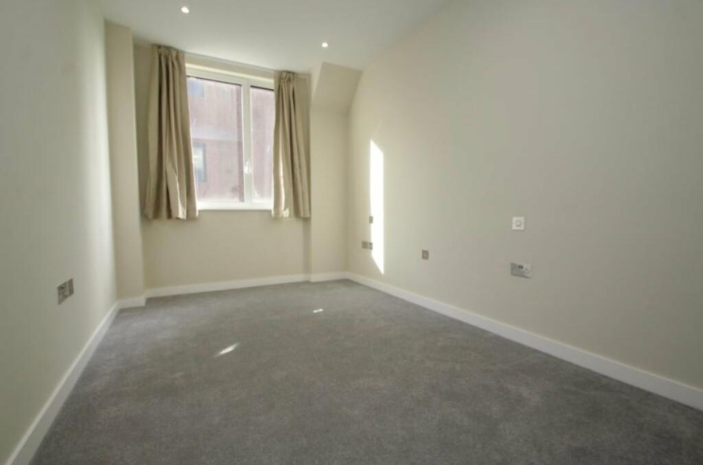 Additional image 8 of High Street, Bromley, BR1