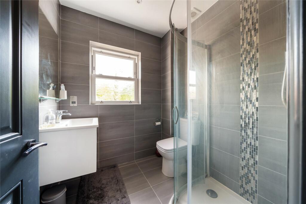 Additional image 23 of Birch Mead, Farnborough Park